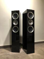 KEF R700 3-Wege-Lautsprecher