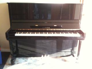 Piano/Klavier Yamaha SU 131 S