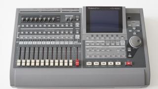 Roland VS 1680 exp. Harddisk-Recording-Workstation