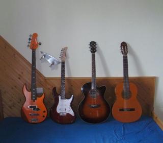 Günstiger und professioneller Gitarrenunterricht