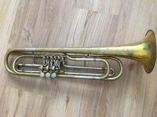 B - Basstrompete LIDL - Brno